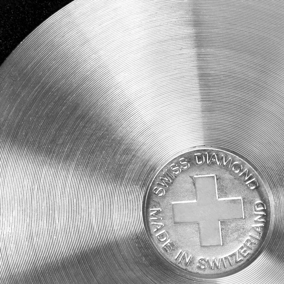Сковорода Swiss Diamond XD Classic Induction 20см-0